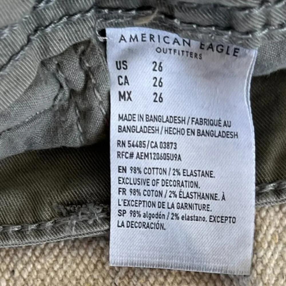 American Eagle Outfitters flat lived 10